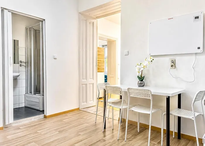 Cozy 2br For Up To 6p, Near Wiener Stadthalle